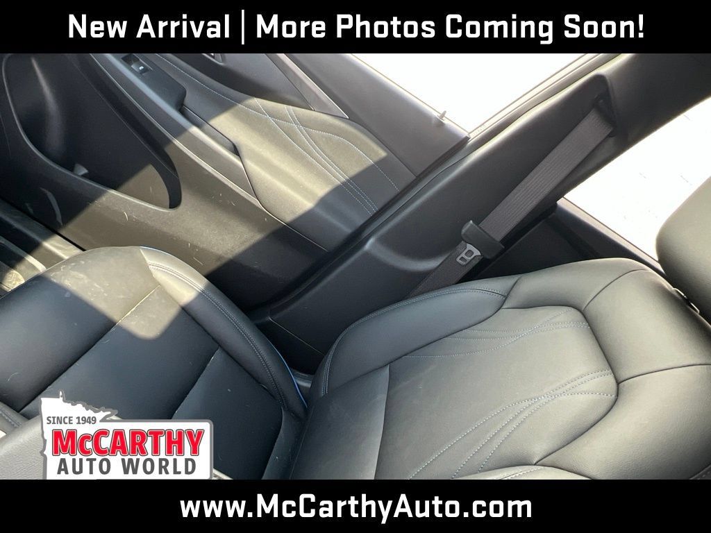 Used 2024 Buick Envista Sport Touring w/ Convenience I Package FWD image 16