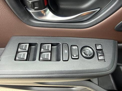 Used 2023 Honda Pilot Elite image 16