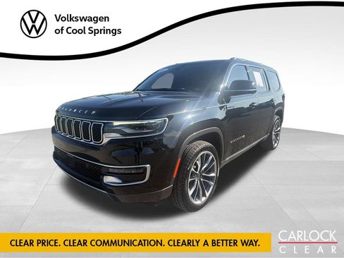 Used 2022 Jeep Wagoneer Series III w/ Premium Group I AWD/4WD image 1