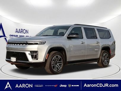 New 2026 Jeep Grand Wagoneer L 2WD w/ 8-Passenger Seating Package