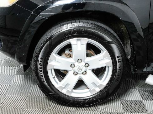 Used 2008 Toyota RAV4 Sport FWD image 33
