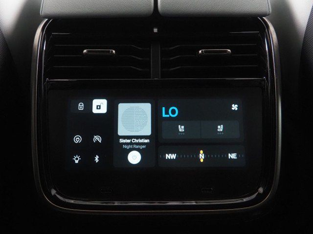 Used 2022 Rivian R1T AWD Adventure Quad image 26