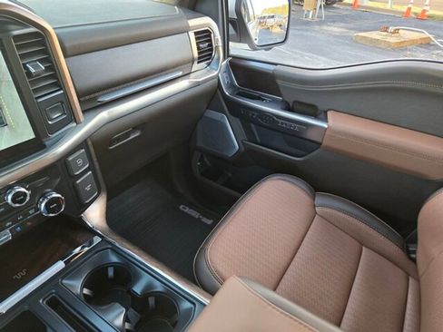 Used 2024 Ford F150 King Ranch w/ FX4 Off-Road Package image 32