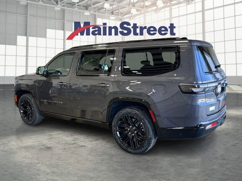 New 2026 Jeep Grand Wagoneer Limited AWD/4WD image 3