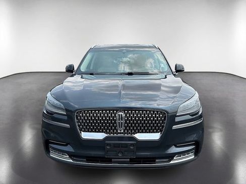 Used 2021 Lincoln Aviator Reserve w/ Equipment Group 201A AWD/4WD image 2