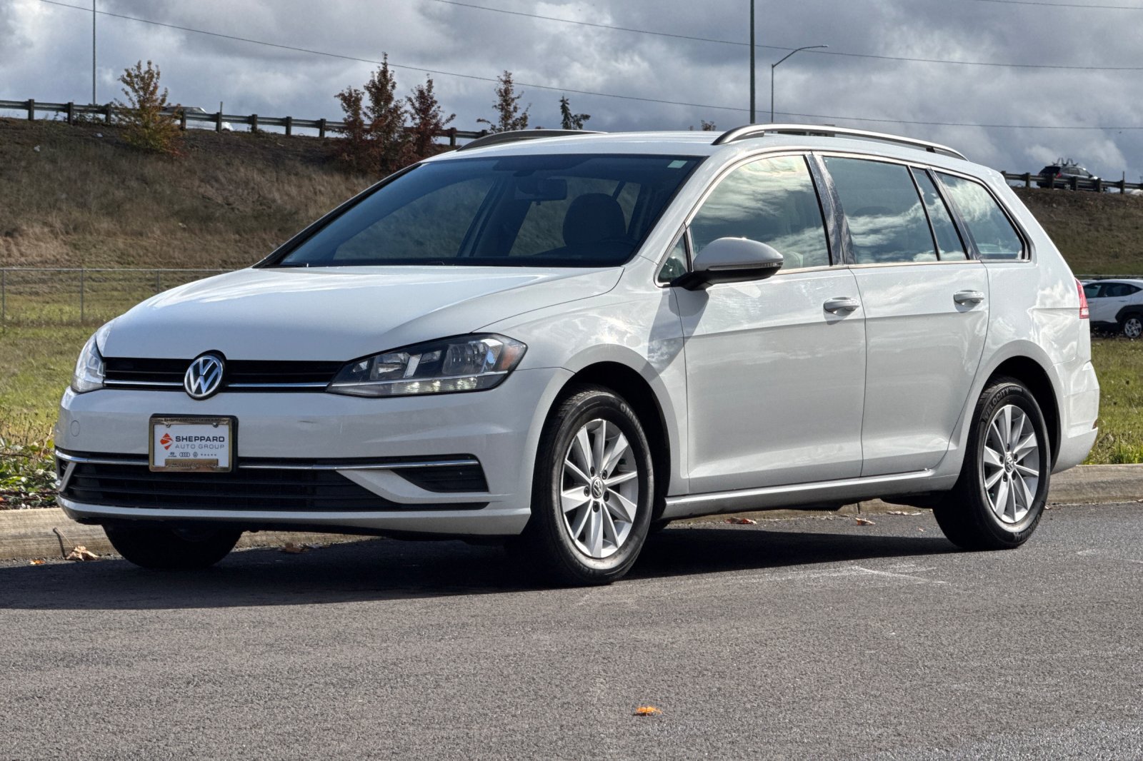 Used 2018 Volkswagen Golf S FWD image 7