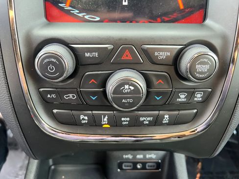 Used 2019 Dodge Durango R/T w/ Technology Group image 43