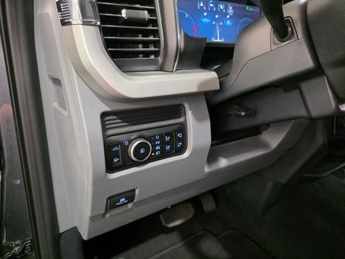 Used 2026 Ford F450 XLT w/ XLT Premium Package AWD/4WD image 28