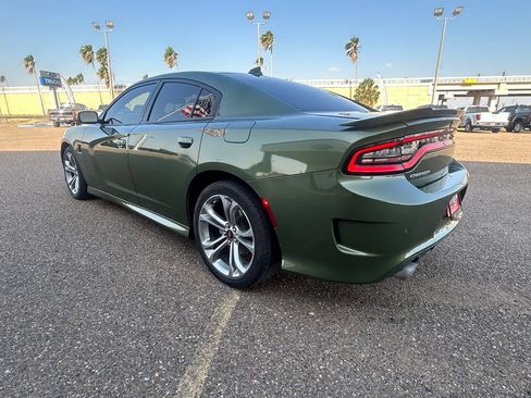 Used 2022 Dodge Charger R/T RWD image 4