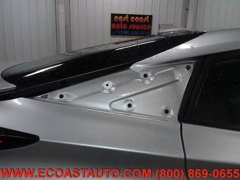 Used 2022 Toyota Prius L Eco image 24