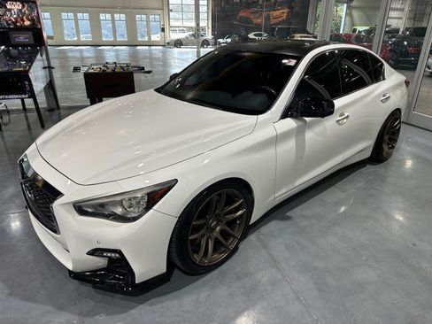 Used 2018 INFINITI Q50 Red Sport 400 RWD image 11