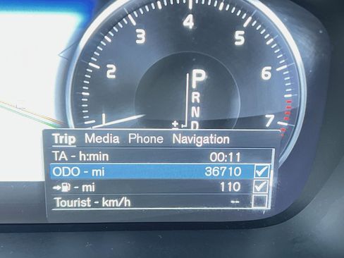 Certified 2022 Volvo XC90 T6 Inscription w/ Climate Package image 17