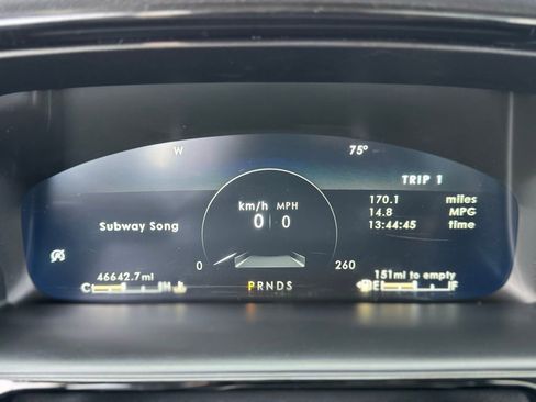 Used 2021 Lincoln Nautilus Reserve image 6