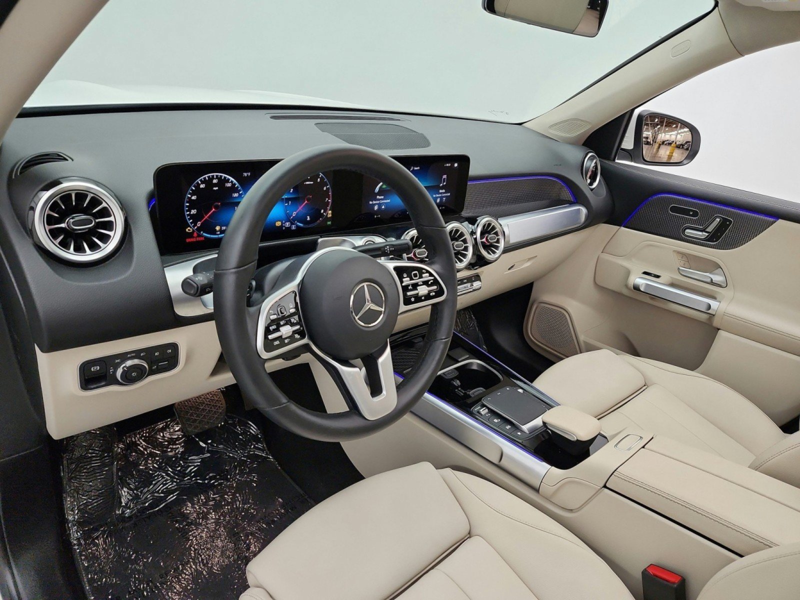 Used 2023 Mercedes-Benz GLB 250 image 9