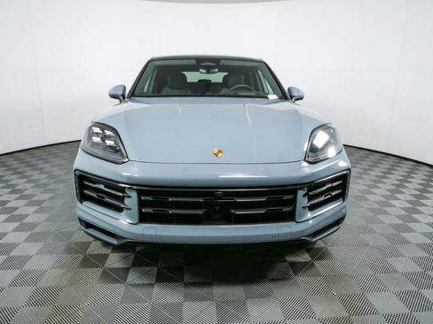 New 2026 Porsche Cayenne Coupe AWD/4WD image 28