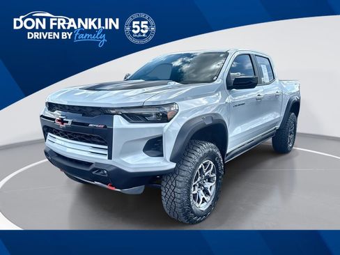 Used 2024 Chevrolet Colorado ZR2 w/ ZR2 Convenience Package III AWD/4WD image 1