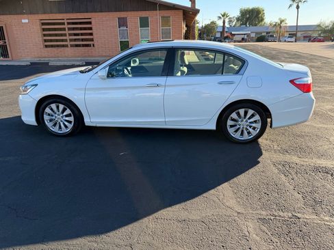 Used 2015 Honda Accord EX image 8