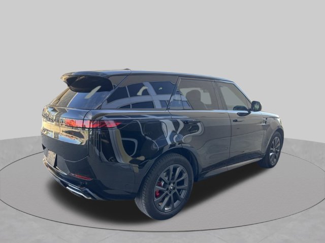 Used 2024 Land Rover Range Rover Sport Dynamic SE AWD/4WD image 4