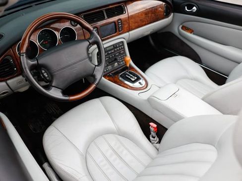 Used 2003 Jaguar XK8 2dr Convertible XK8 image 6
