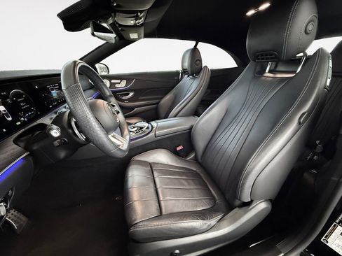 Used 2022 Mercedes-Benz E 450 Cabriolet image 11