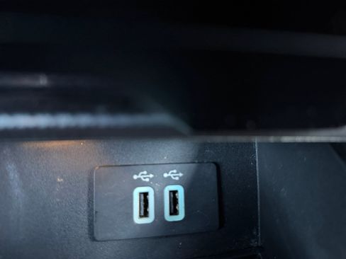 Used 2016 Ford F150 XLT w/ Equipment Group 302A Luxury image 31