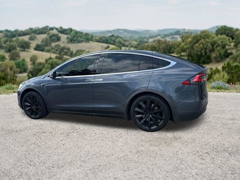 Used 2019 Tesla Model X Long Range AWD/4WD image 7
