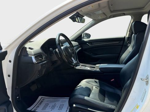Used 2018 Honda Accord EX-L image 9