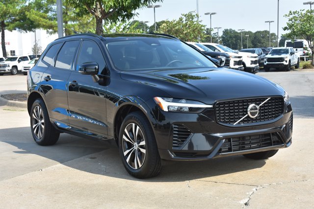 Used 2024 Volvo XC60 T8 Core AWD/4WD image 3