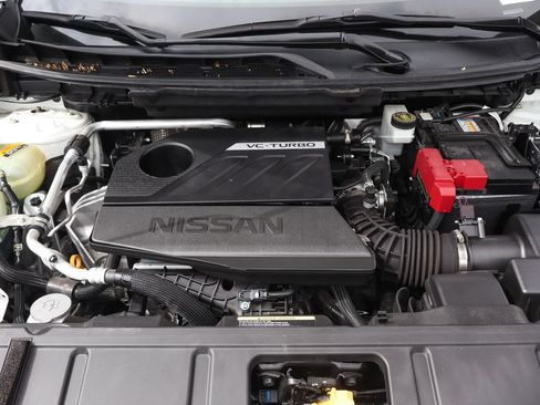 Used 2023 Nissan Rogue S FWD image 12
