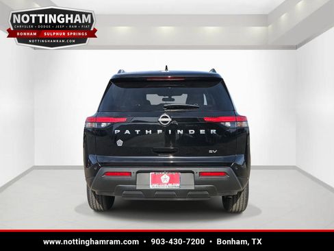 Used 2024 Nissan Pathfinder SV FWD image 5