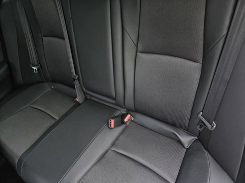 Used 2022 Honda Accord Sport image 12