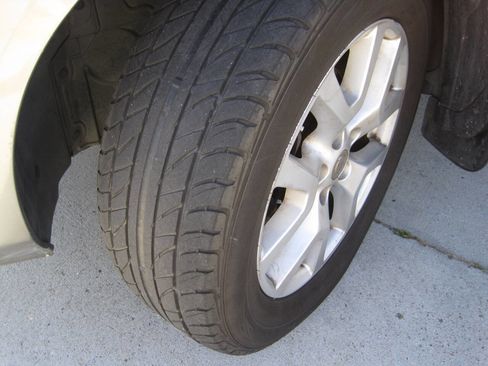 Used 2012 Nissan Rogue SL FWD image 16