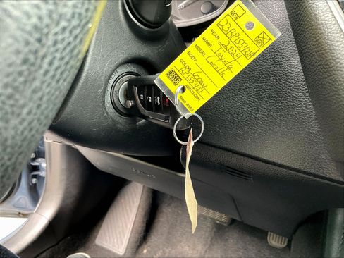 Used 2024 Toyota Corolla LE FWD image 15