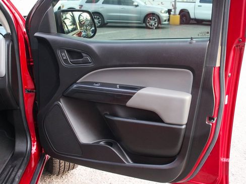 Used 2021 Chevrolet Colorado W/T w/ Custom Special Edition image 34