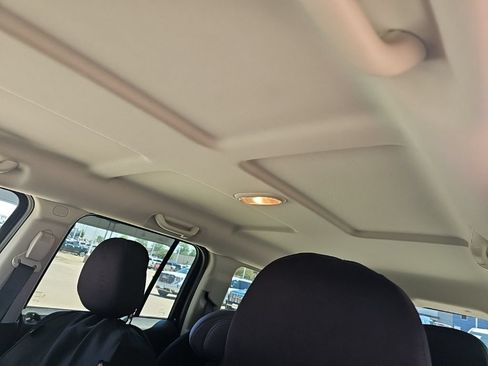 Used 2017 Jeep Patriot Sport w/ Power Value Group AWD/4WD image 2