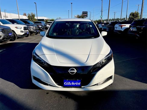 Used 2023 Nissan Leaf S image 25