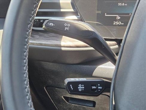 Certified 2025 Audi Q5 Premium w/ Convenience Package AWD/4WD image 15