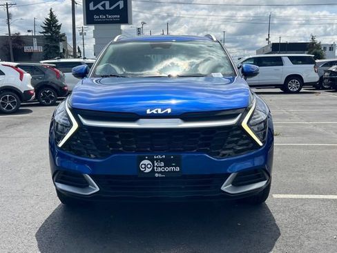 Certified 2023 Kia Sportage EX AWD/4WD image 4