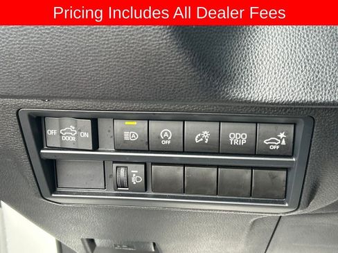 Used 2024 Toyota Tundra SR5 w/ SR5 Convenience Package AWD/4WD image 6