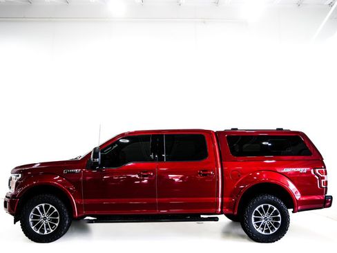 Used 2020 Ford F150 XLT w/ Equipment Group 302A Luxury AWD/4WD image 4