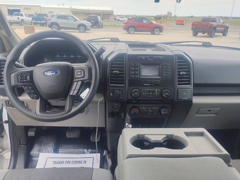 Used 2017 Ford F150 XL w/ Equipment Group 101A Mid AWD/4WD image 14