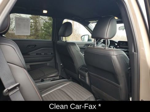 Certified 2024 Nissan Pathfinder Rock Creek image 13