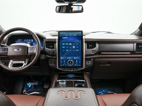 Certified 2024 Ford Expedition King Ranch image 16