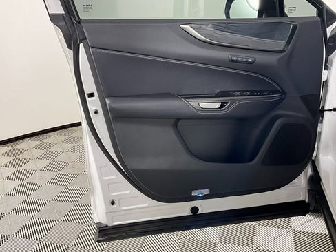 Used 2024 Lexus NX 250 FWD w/ Premium Package image 18