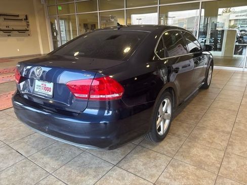 Used 2014 Volkswagen Passat 1.8T Wolfsburg Edition FWD image 5
