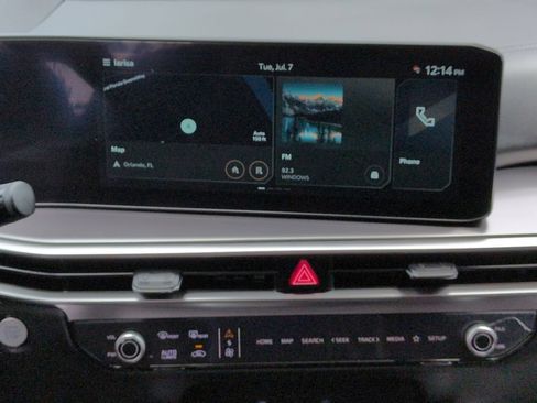 Certified 2025 Kia Sorento S FWD image 22