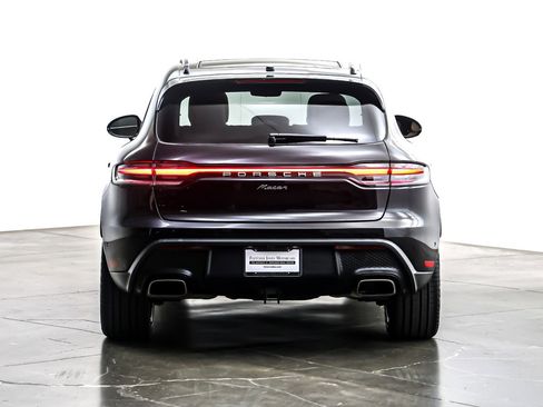 Used 2023 Porsche Macan image 4
