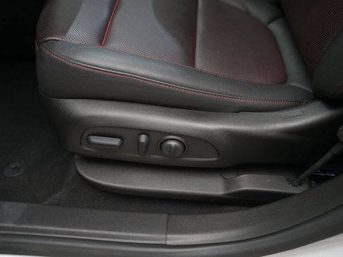 Used 2022 Chevrolet Blazer RS w/ Enhanced Convenience Package image 29