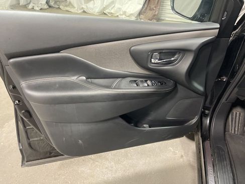 Used 2024 Nissan Murano SV image 23