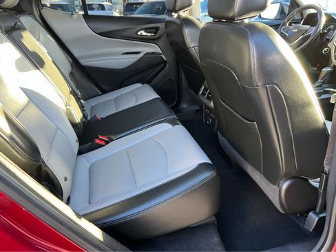 Used 2019 Chevrolet Equinox Premier image 23